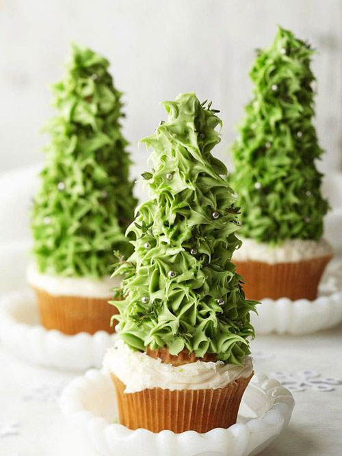 Christmas Tree Cupcakes via Better Homes and Gardens
