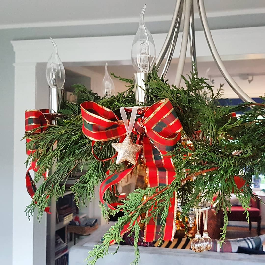 Dining room is ready for Christmas!