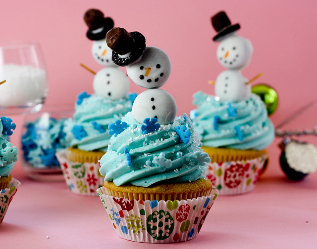 Snowman Cupcakes