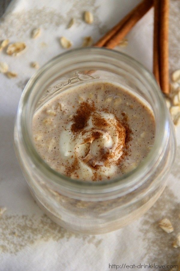 Cinnamon Roll Overnight Oats.