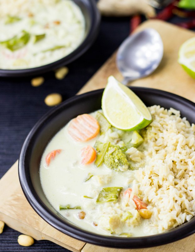 Quick and Easy Vegetarian Thai Green Curry.