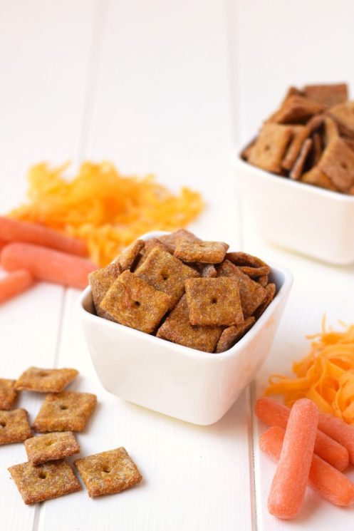 4 Ingredient Cheesy Carrot Crackers Summer snack recipes