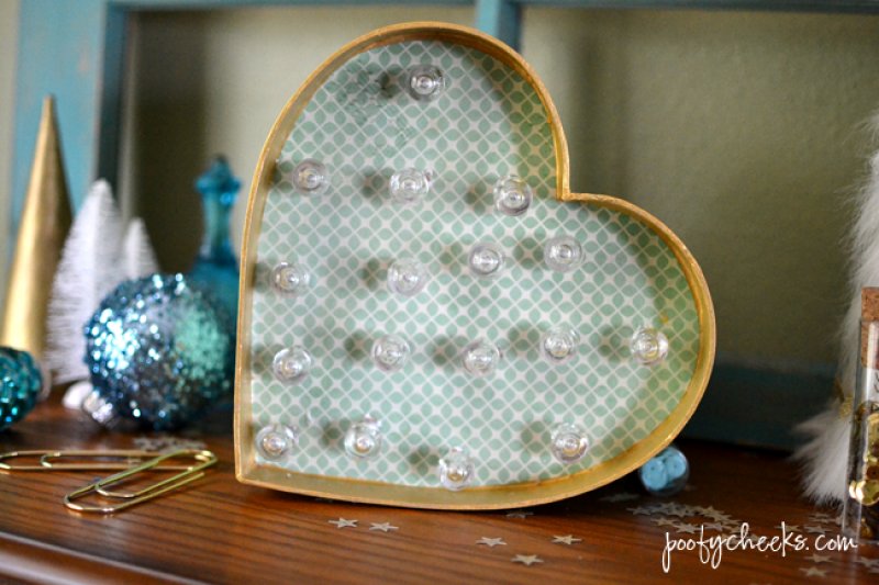 40+ Rustic Valentine’s Day Decoration to Bring in the Warmth 3 DIY Heart Marquee Light at Poofy Cheeks