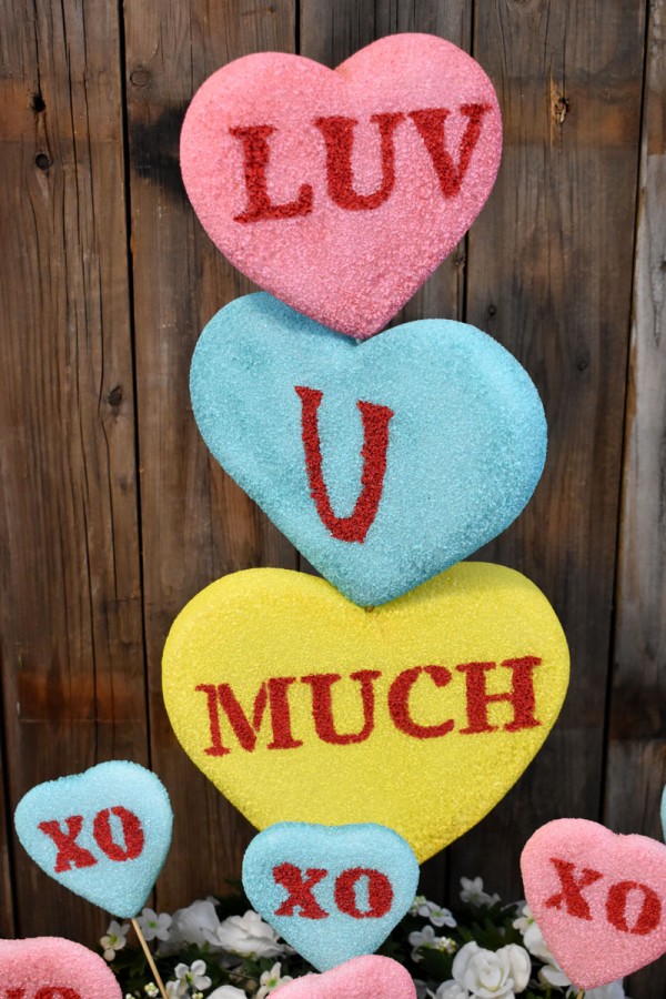 Giant Conversation Heart Valentine Topiaries By TeeDiddlyDee