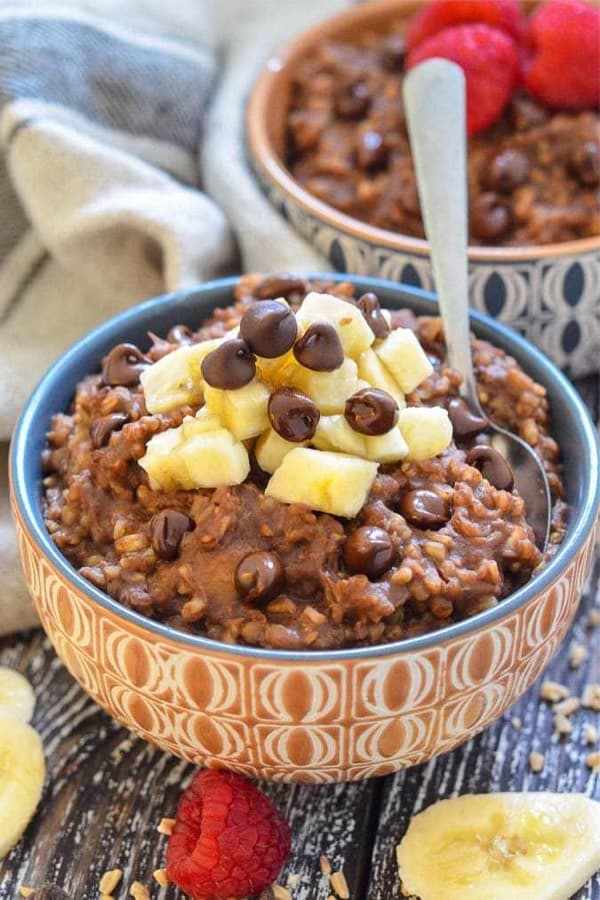 HEALTHY CHOCOLATE STEEL CUT OATS.