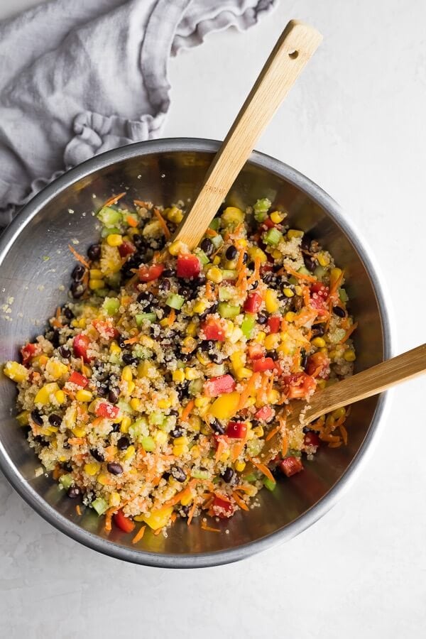 50 Summer Dinner Recipes Perfect for Late-Night Summer 36 Refreshing Quinoa Black Bean Salad via Sweet Peas and Saffron