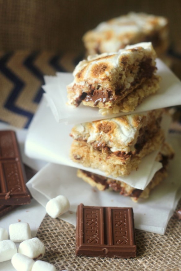 Stuffed S’mores Crispy Treats by Blackberry Babe