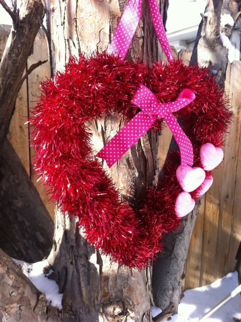 Tinsel Valentine Heart Wreath By Kathe with an E