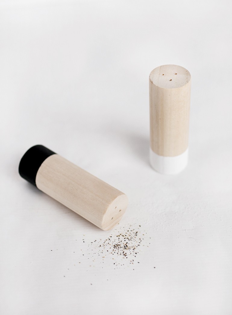 DIY Wood Salt & Pepper Shakers