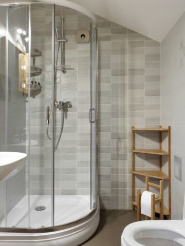 Make Your Small Bathroom More Usable