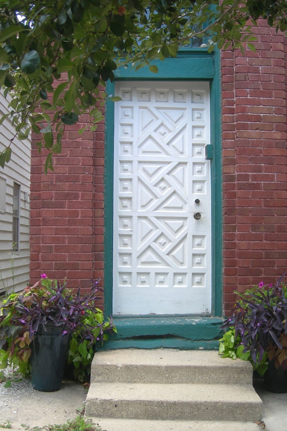 Geometric patterned door