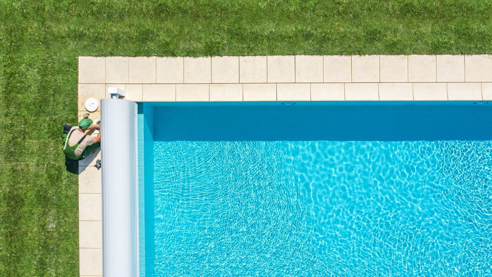 Maintenance of Your Pool Cover