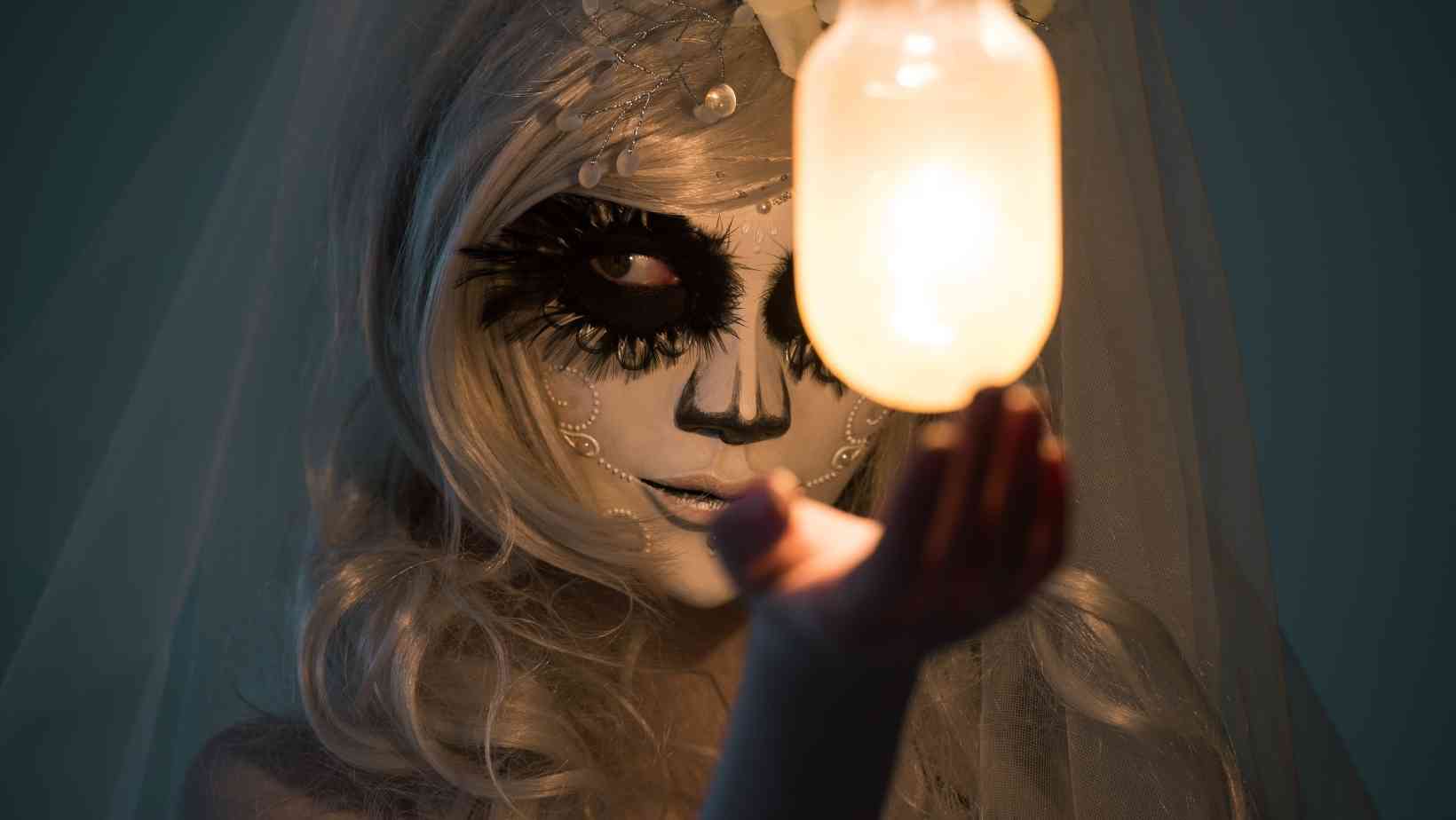 10 Spooky Mystical Witch Makeup Ideas For HALLOWEEN 1 Witch Makeup Ideas For HALLOWEEN