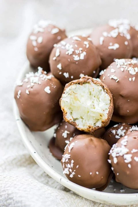 3-Ingredient Coconut Truffles