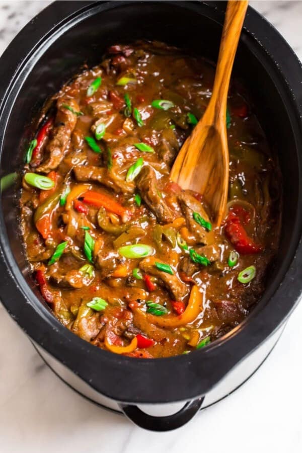 CROCK POT PEPPER STEAK
