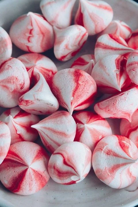 Candy Cane Meringue Kisses