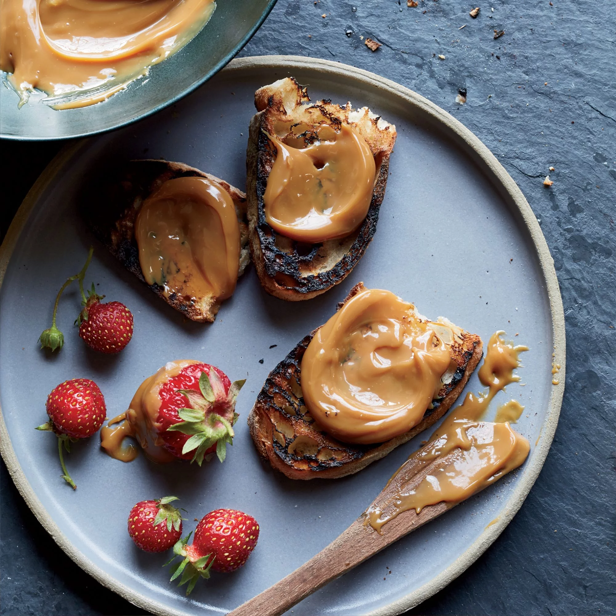 Caramelized White Chocolate Spread