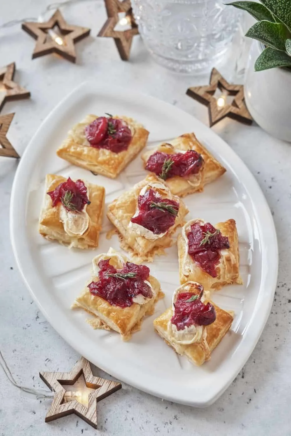 Cranberry Brie Bites