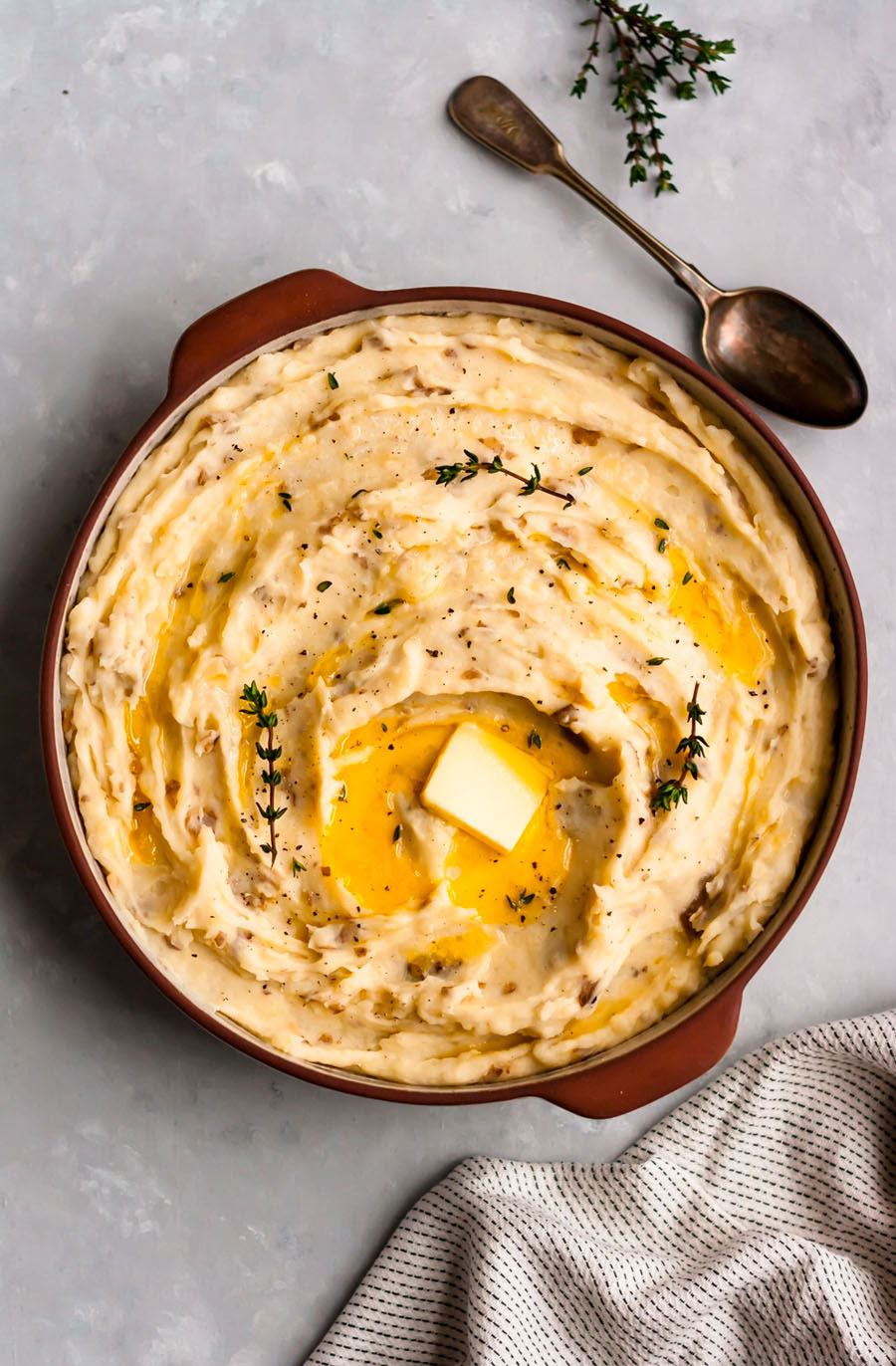 Creamy Garlic Slow Cooker Mashed Potatoes