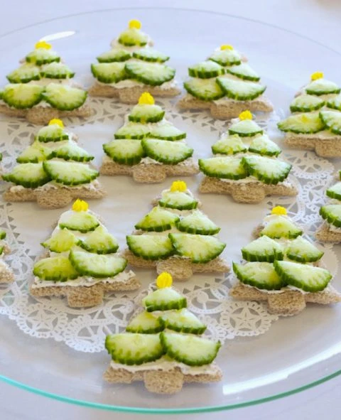 Cucumber Christmas Tree Sandwiches