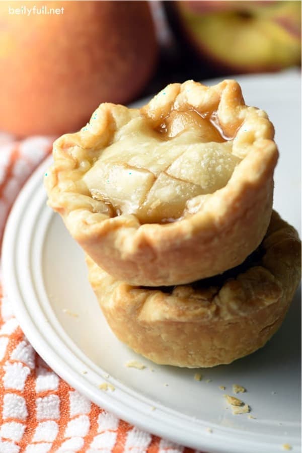 EASY MINI PEACH PIES
