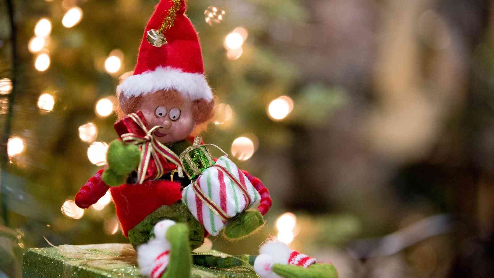 Funny Elf on the Shelf Hiding Ideas