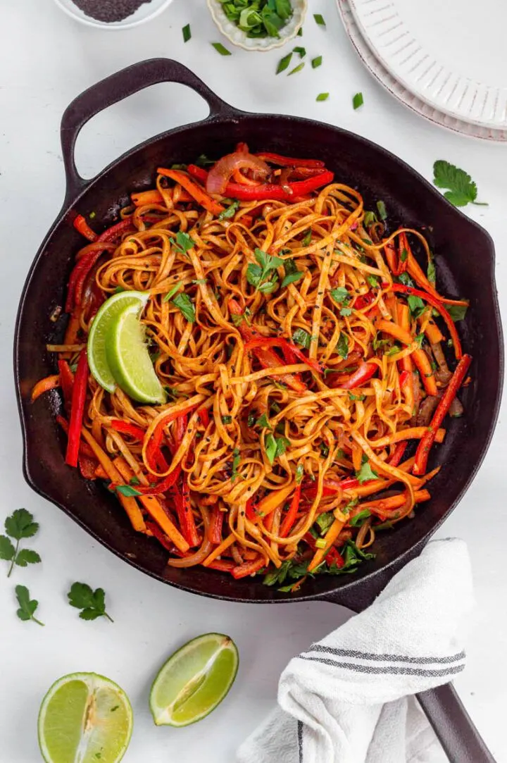 Garlic Chili Oil Noodles with Cilantro