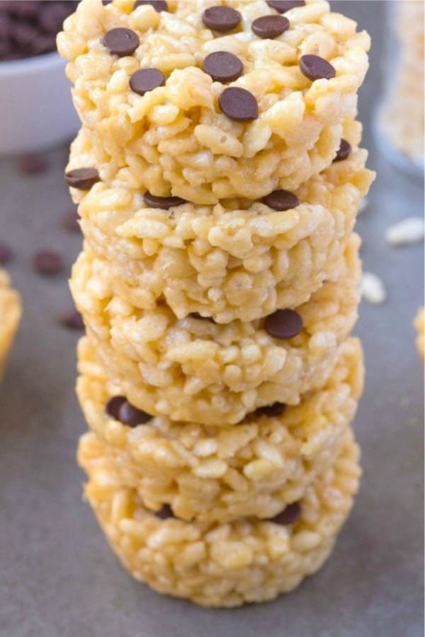 HEALTHY 3 INGREDIENT NO BAKE RICE CRISPY CUPS
