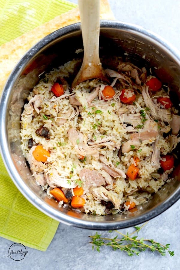 INSTANT POT CHICKEN AND RICE

