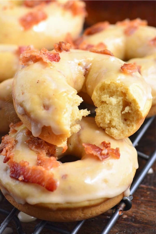 MAPLE BACON DONUT RECIPE
