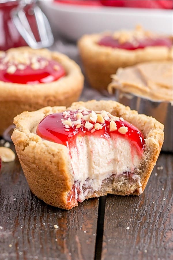 PEANUT BUTTER & JELLY COOKIE CUPS

