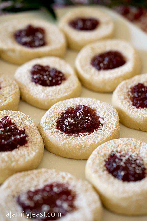 Pasta Frolla Christmas Jam Cookies