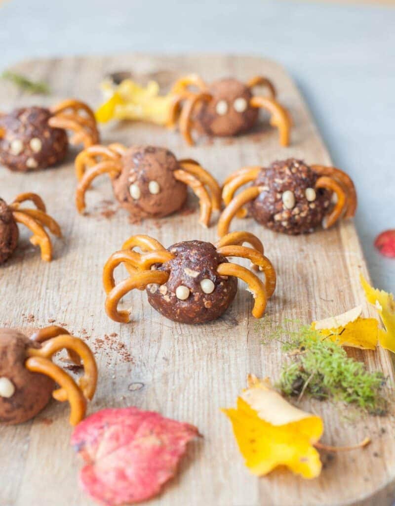 Pretzel Spiders