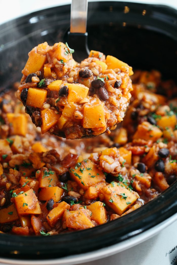 Slow Cooker Butternut Squash & Farro Chilli
