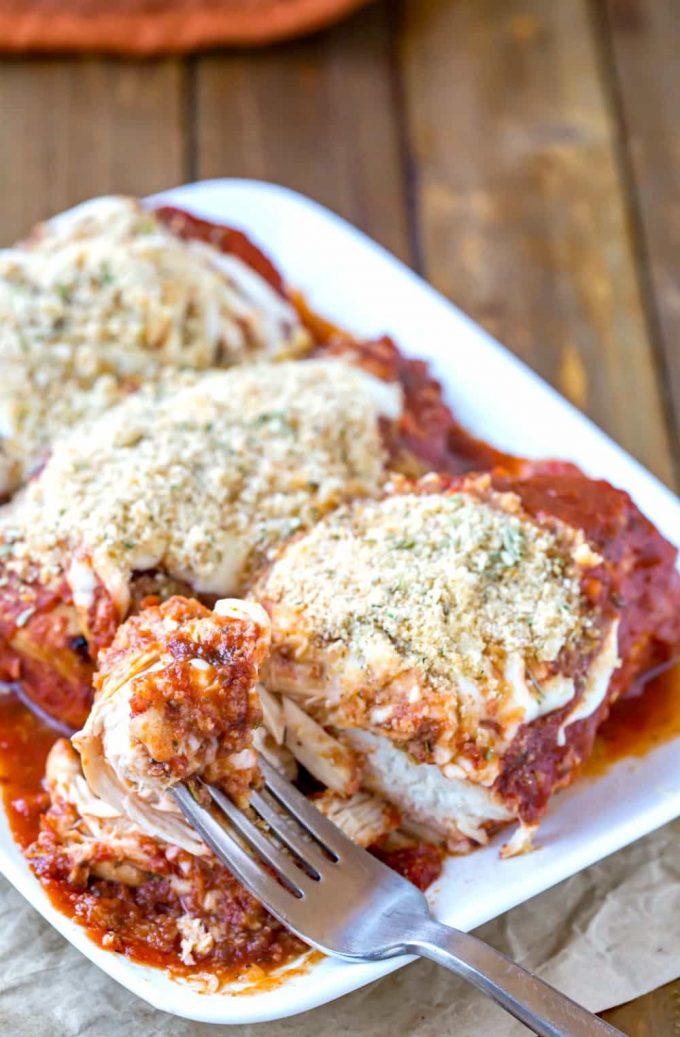 Slow Cooker Chicken Parmesan
