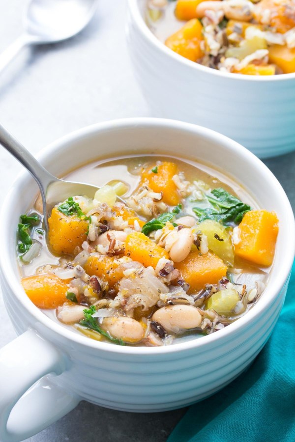 Slow Cooker Wild Rice Vegetable Soup
