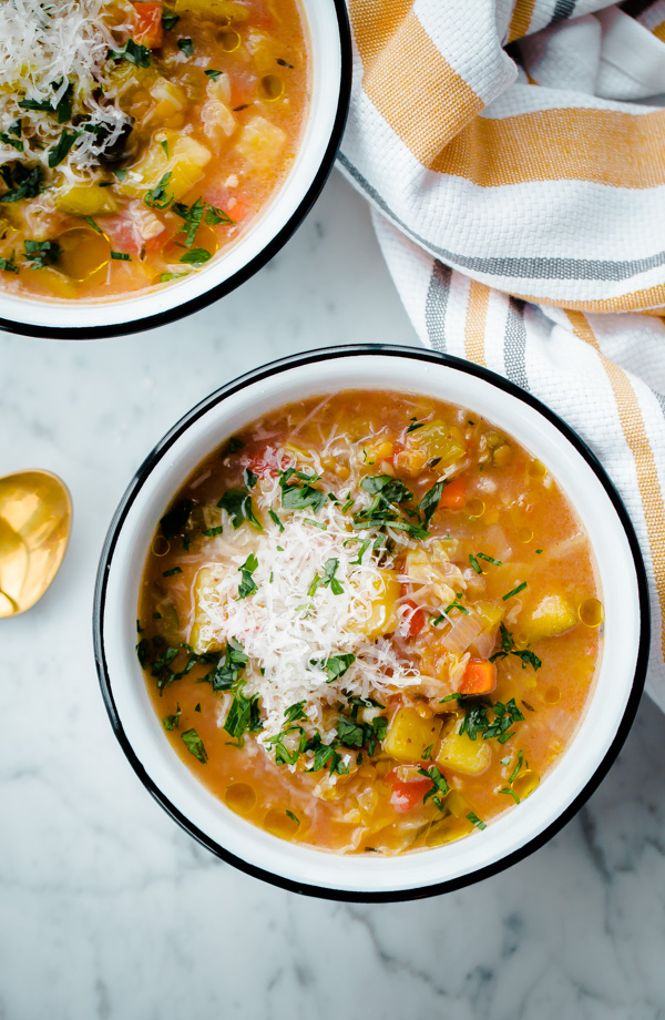 Slow Cooker Winter Vegetable Soup