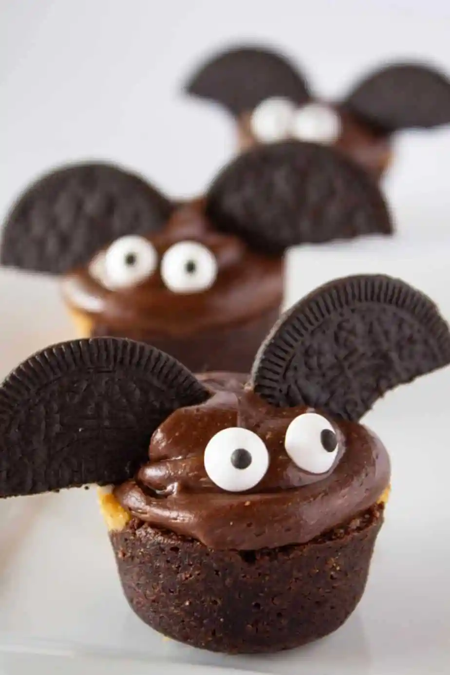 Spooky Brownie Bats Bites