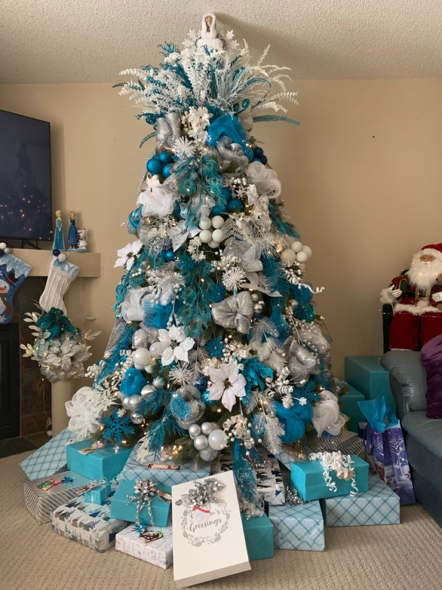 Frozen theme Christmas Tree