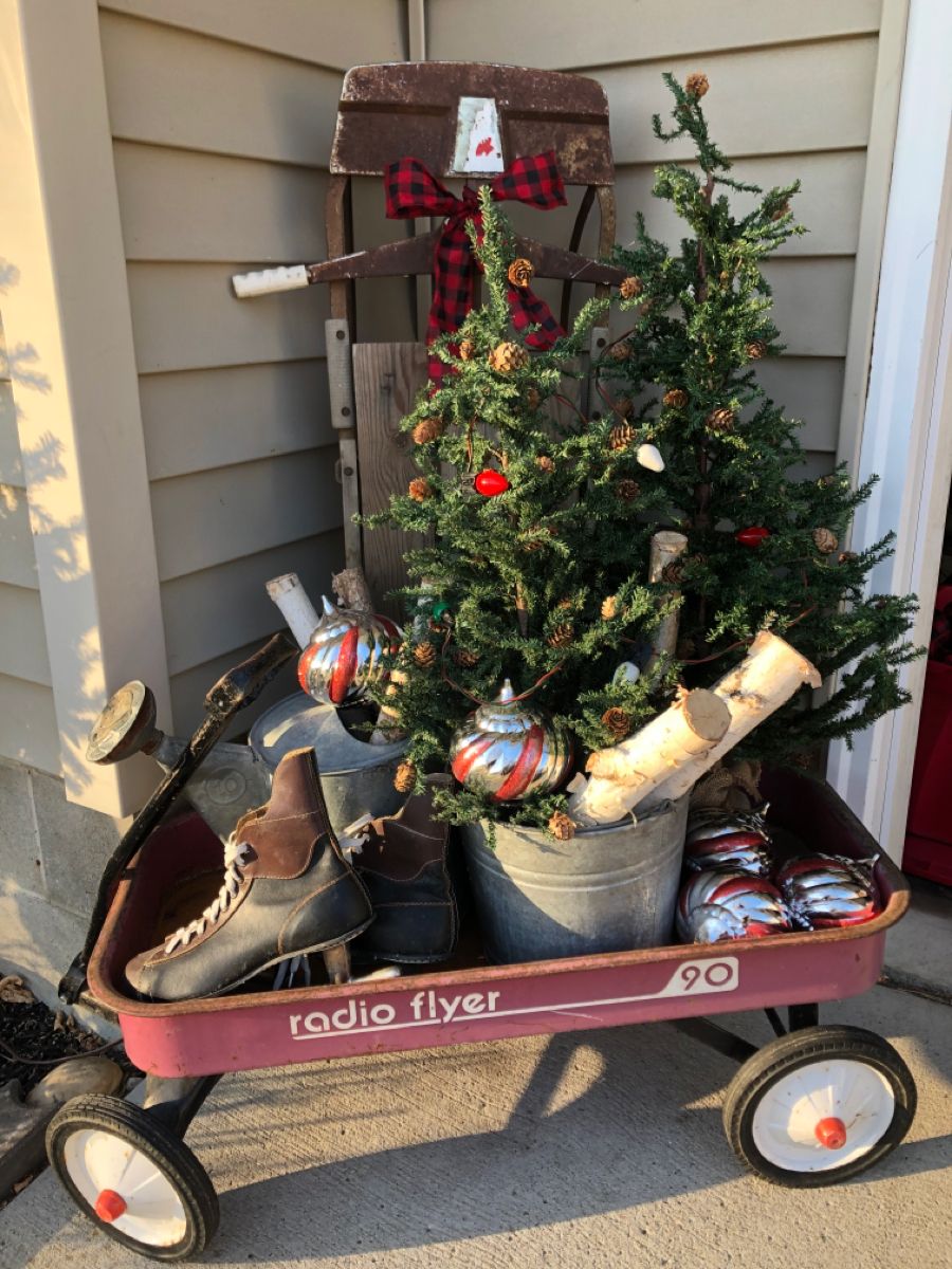 Old wagon and sled