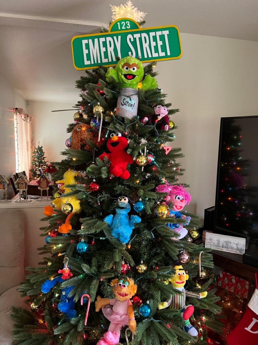 Sesame Street Christmas tree
