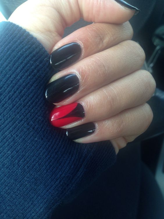 Black and red Combination Chrome Nail Art