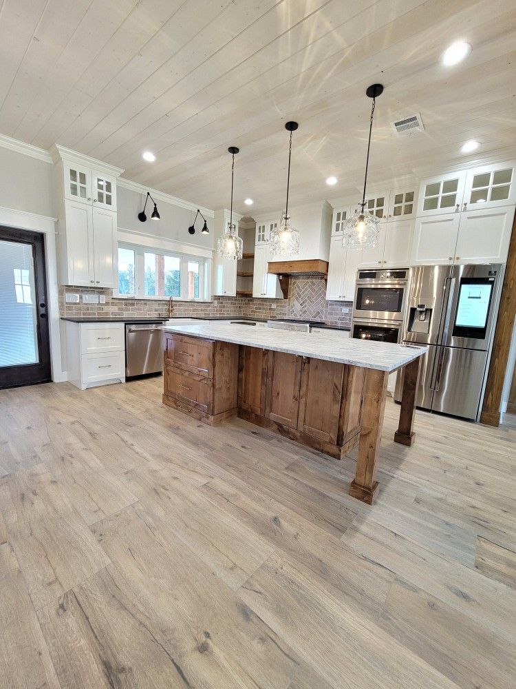 Charming Airy Kitchen