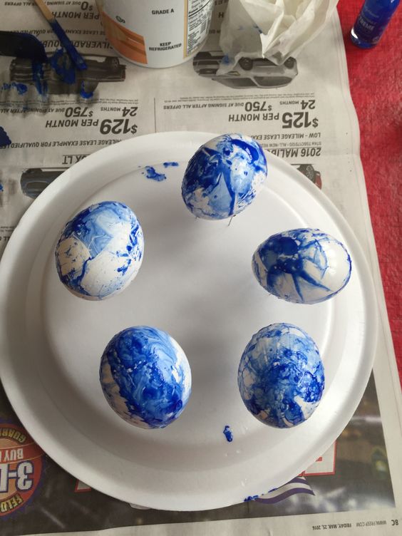 Double-Dipped Rubber Cement Dyed Eggs