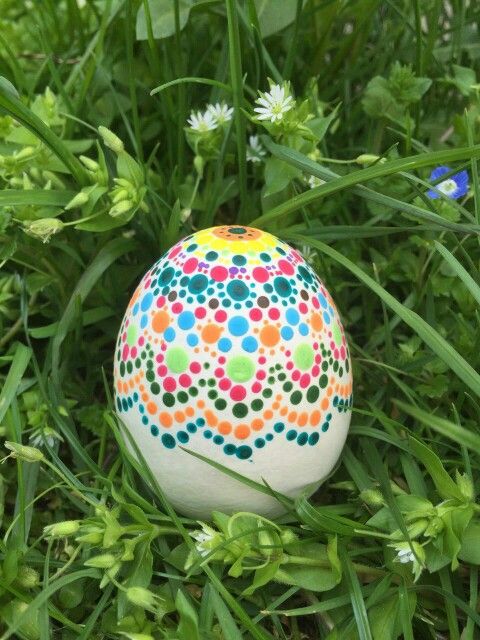Lace Dyed Easter Eggs