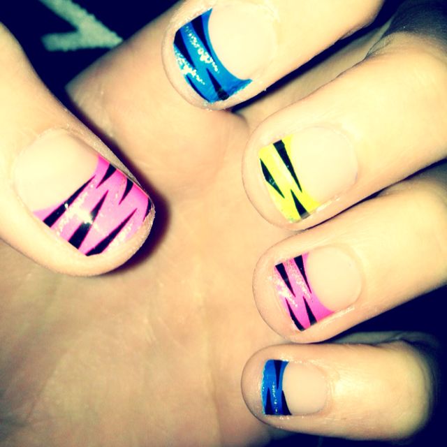 Tiger stripped nails