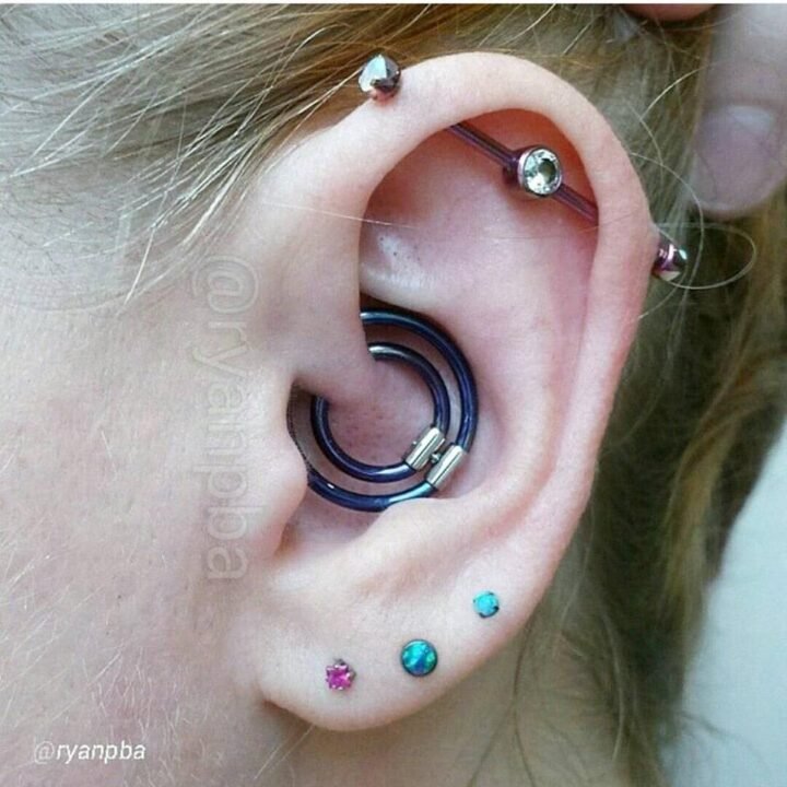 40 Funky Ear Piercings For A Nonconformist Look - Gravetics