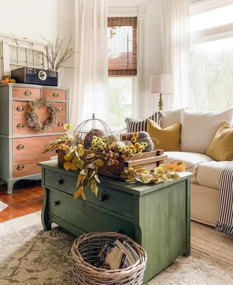 30 Fall Coffee Table Decor Ideas To Warm Up Your Home