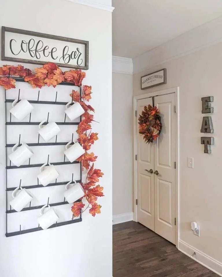 From Simple To Showstopper: 25 Easy Fall Door Decor Ideas